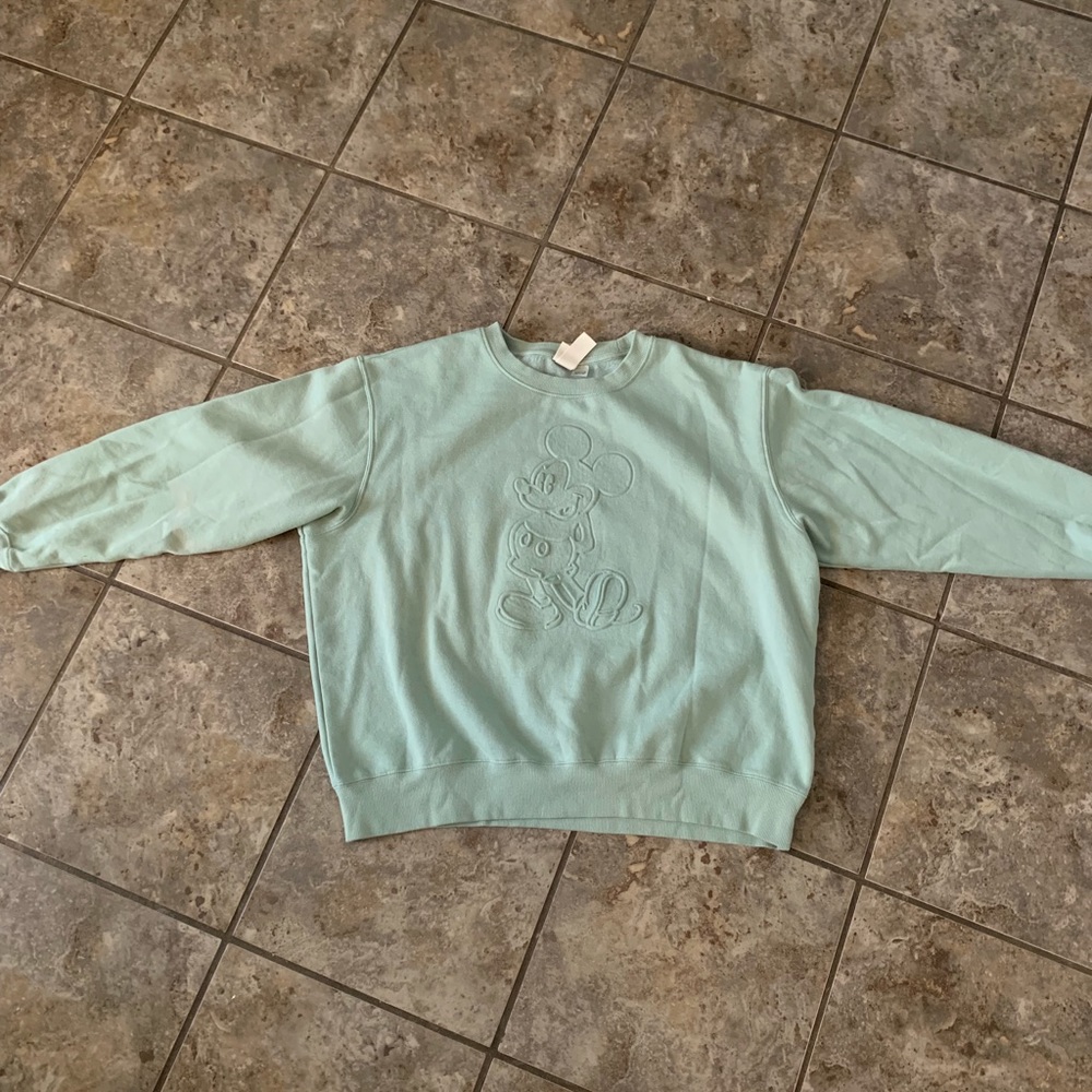 Disney crewneck sweatshirt